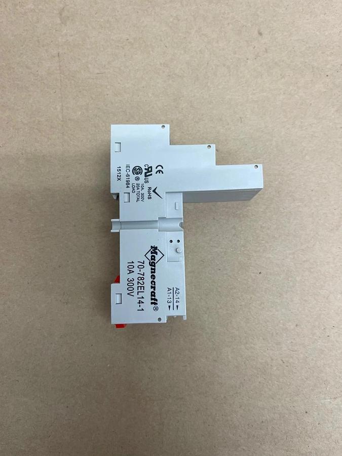 Used Magnecraft 70-782EL14-1 Relay Socket, 10A, 300V, Box Qty of 10