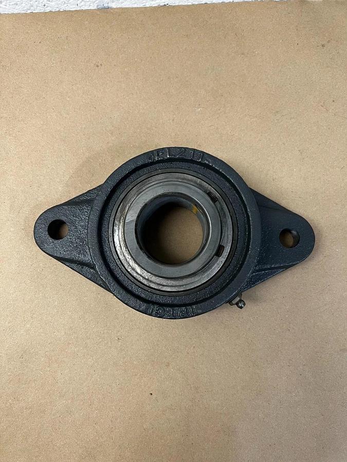 Used IPTCI JEL211 2 Bolt Flange Bearing