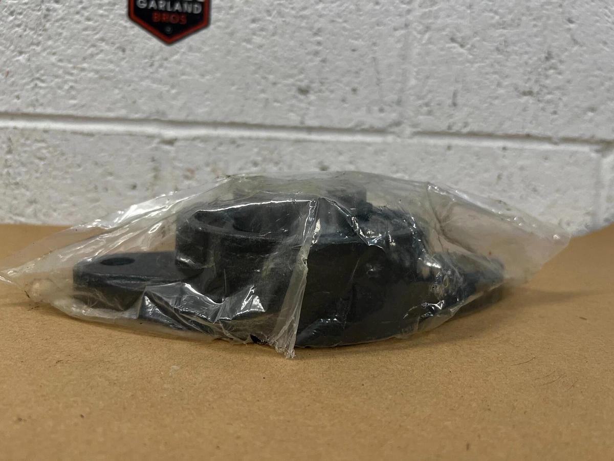 Used IPTCI UCX10-31 Bolt Flange Bearing