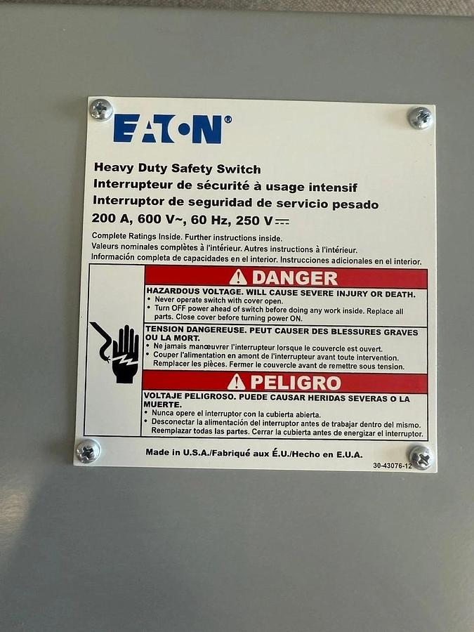 Used Eaton DEM364FDJB-00VT Heavy Duty Safety Switch, 3-Pole, 200A, 600V Fusible *NEW*