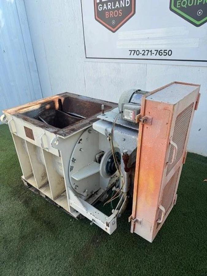 Used Clarke’s CFV24X971029 24”x24” Feeder, Toshiba 5Hp Motor @ 1800RPM & Falk 4207J25