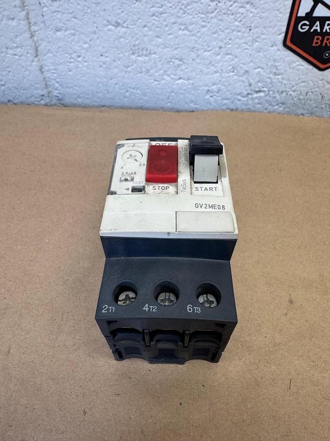 Used Schneider Electric GV2ME08 Manual Starter Motor Protector Circuit Breaker 2.5-4A