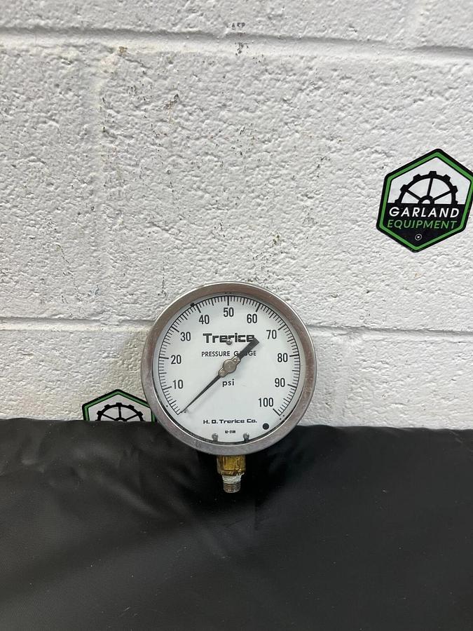 Used Trerice 52-2199 Pressure Gauge 100 PSI