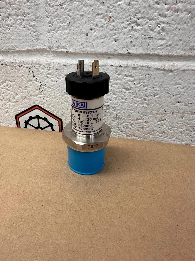 Used Wika 9083537 Transmitter Pressure Sensor S-11 4-20 mA 10-30 V, w/o Connector