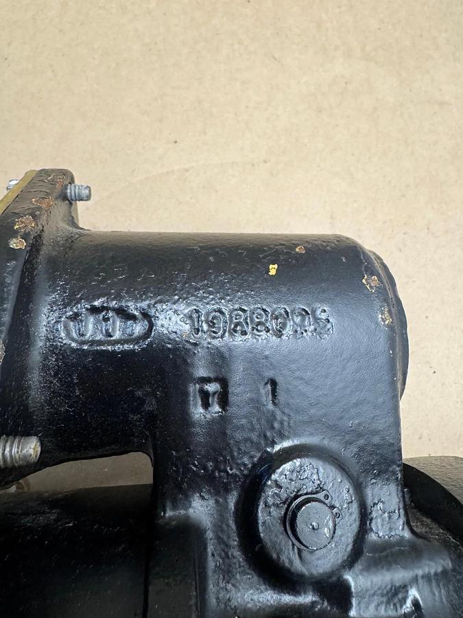 Used Delco Remy 1990415 24V Starter Unit