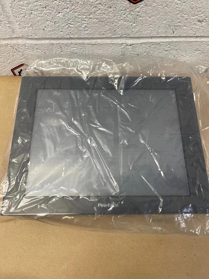 Used Pro-face GP2600-TC41-24V, 2880045-02 Display Screen *NEW*