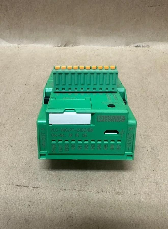Phoenix Contact PLC-V8C/PT-24DC/MB Controller *NEW*