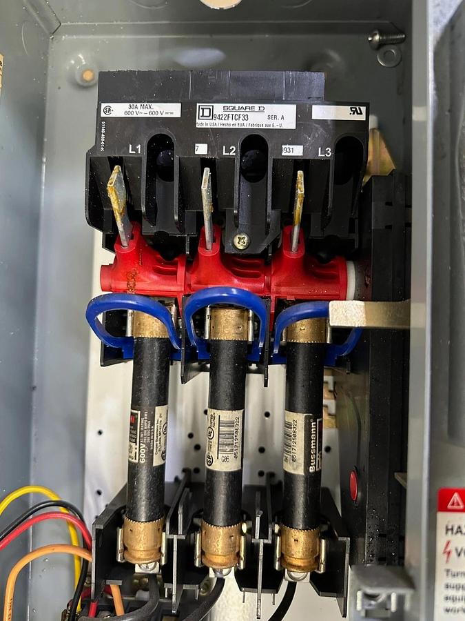 Used Square D 8538SCG14V02S Enclosure Type 1, 30A