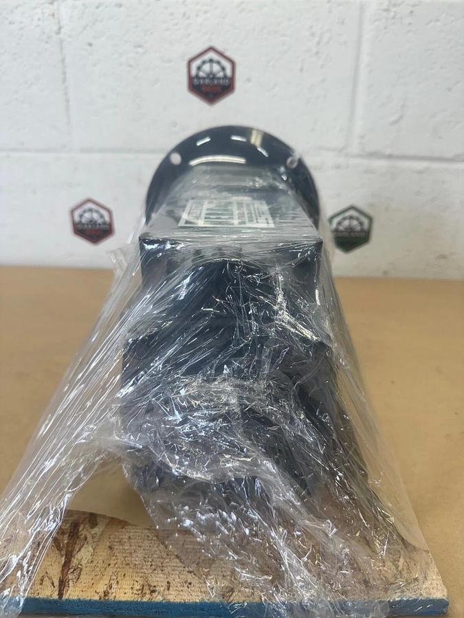 Used Regal/HubCity HERA45ES28.01143TC1.438 Worm Gear Reducer, 1750 RPM, 2.86 HP