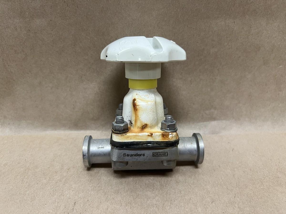 Used Saunders/Crane 232489/001/016 316L, 1/2" Sanitary Diaphragm Valve