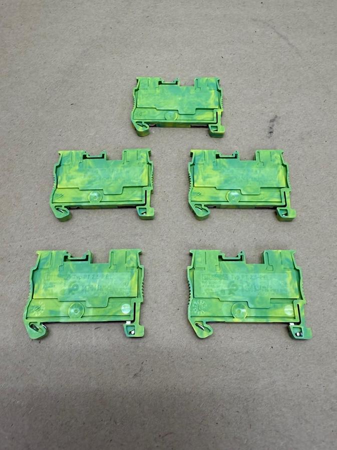 Used Phoenix Contact PT 2, 5-PE, Terminal Block, Green/Yellow, Lot of 5 *NEW*