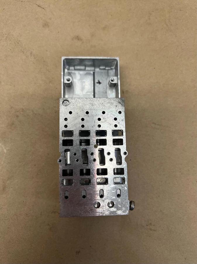 Used Festo 533352 Bottom Plate Base