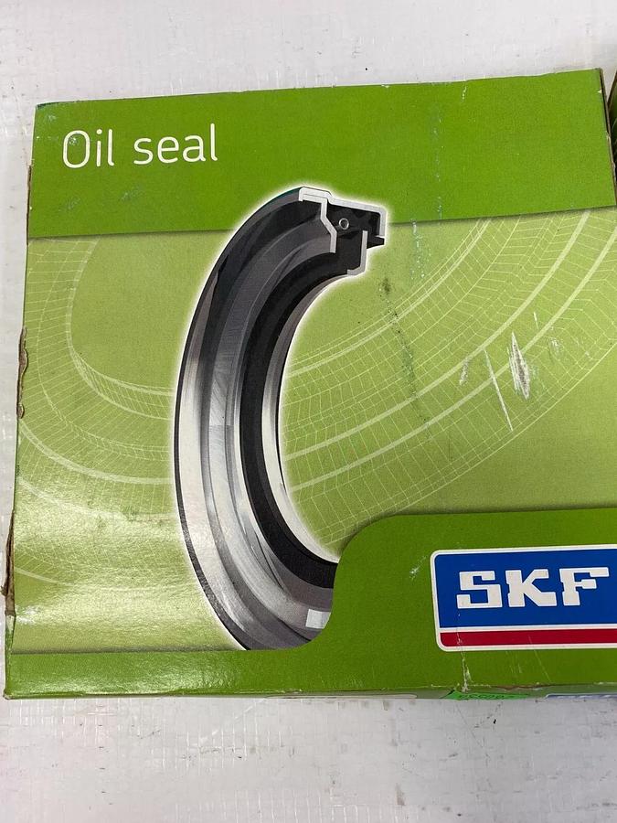 SKF 39922 Oil Seal (Joint Radial) - Lot of 2
