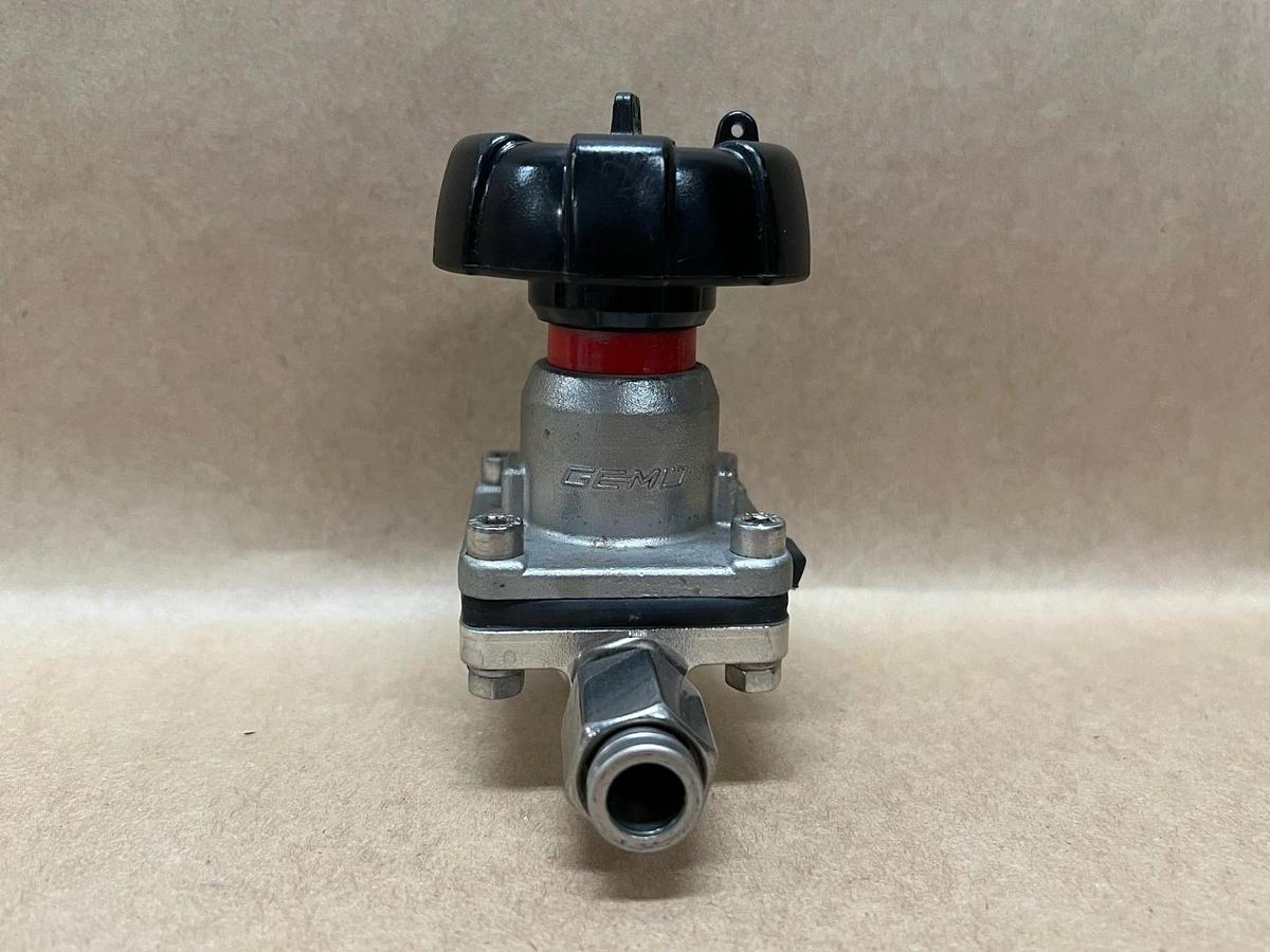 Used Gemü 1.4408 PN16, DN10, 316L 1/2" Diaphragm Valve