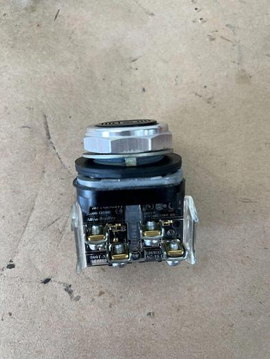 Used Allen Bradley 800T-A Series T Selection Switch - Lot of 4
