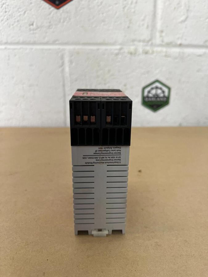 Used Banner ES-UA-5A Safety Relay