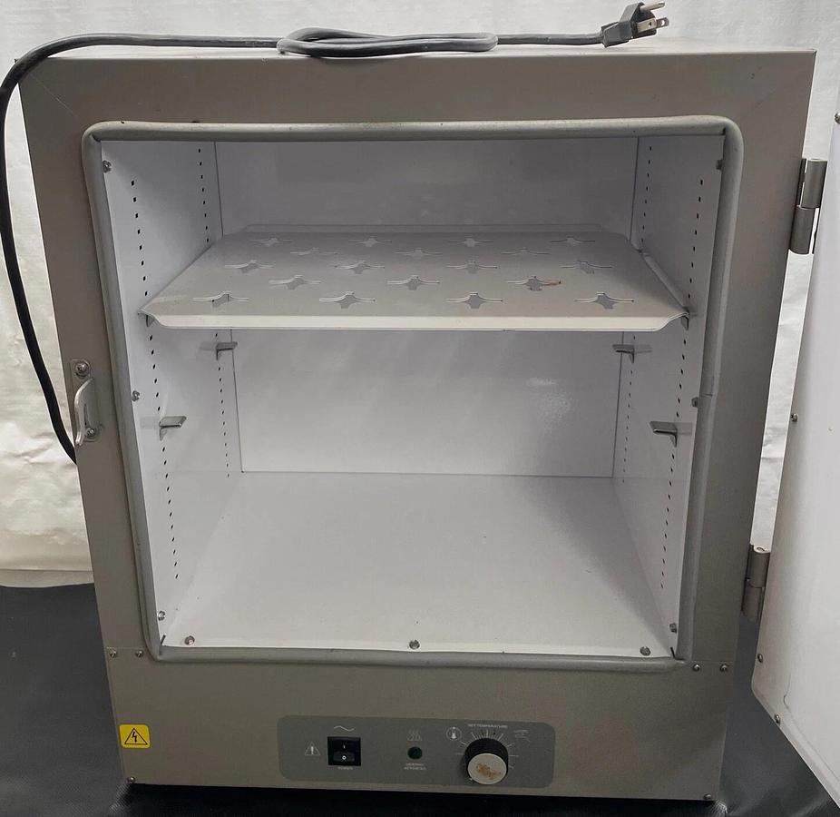 Used Sheldon VWR 1510E Incubator, 3.0 Amps, 120 Volts, 60 Hz