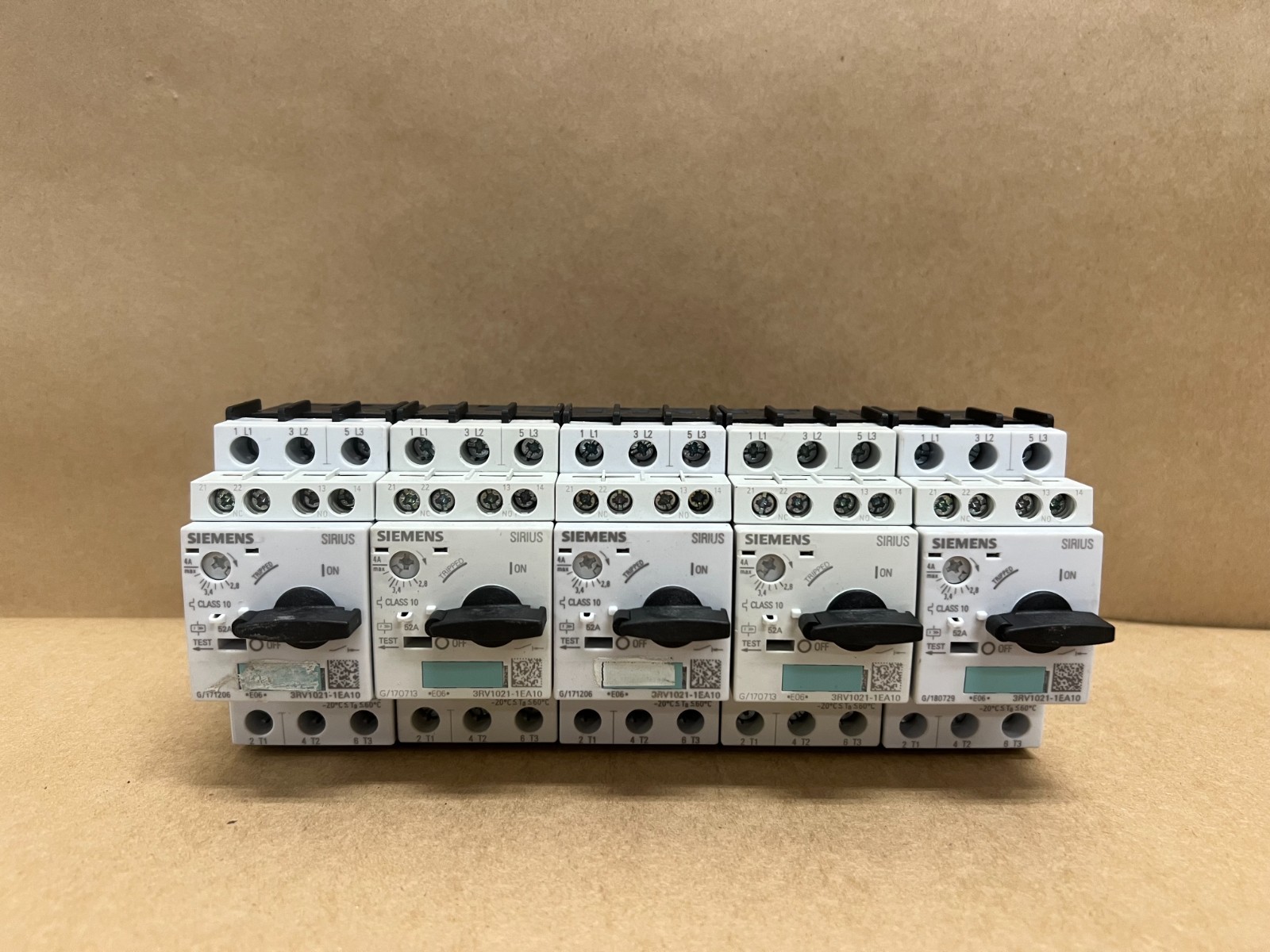 Used Siemens 3RV1021-1EA10 Class 10 Circuit Breakers - Lot of 5