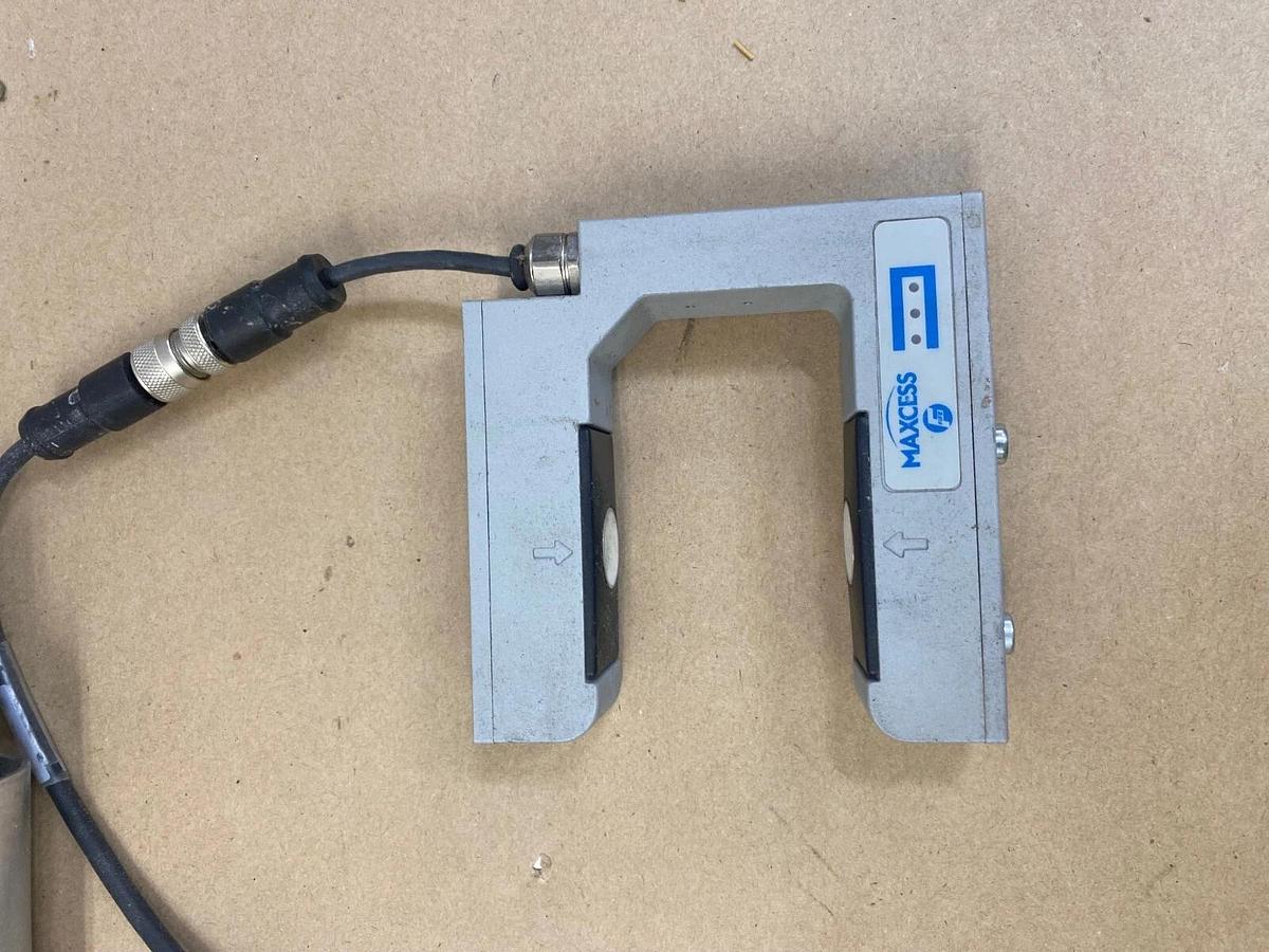 Used Maxcess Fife Symat-50 Linear Offset Pivot Guide