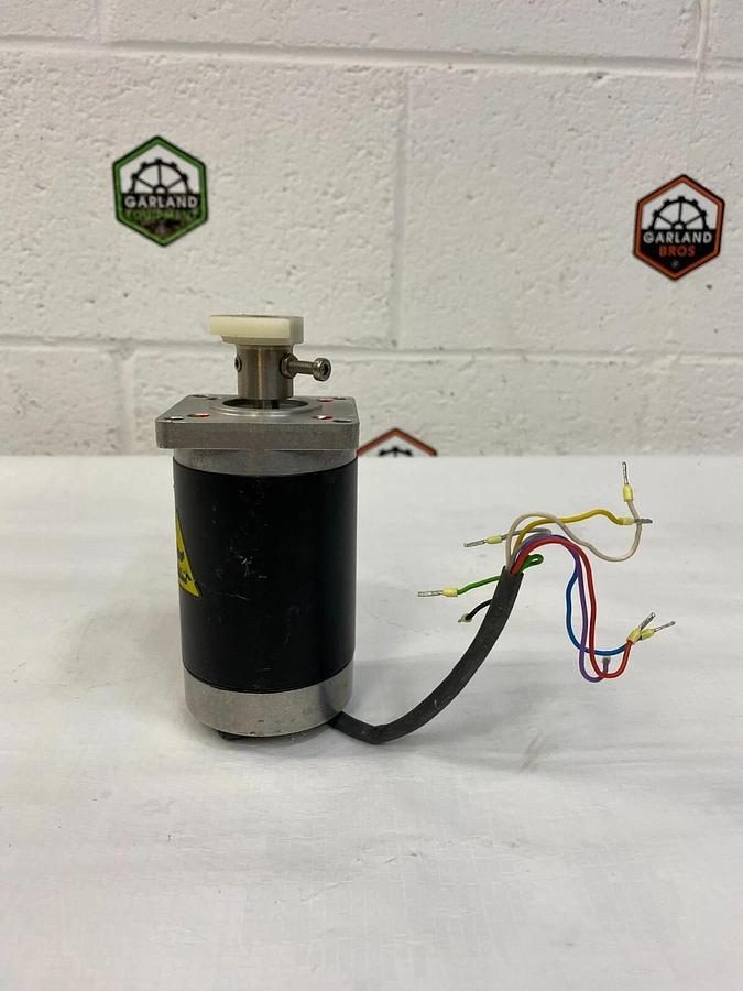 Used EWHOF KS057.3-200R1, 8-ST Identity- No. 809002-03 Synchronous Servo Motor