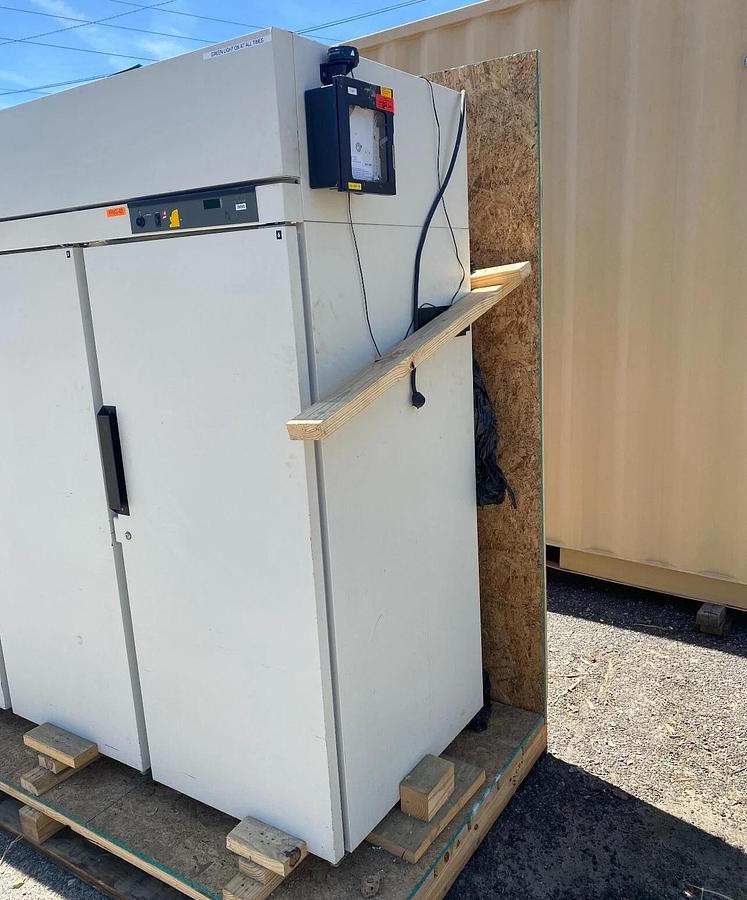 Used Fisher/Revco Scientific I7805A14 Isotemp Plus lab refrigerator, 115V, 16 Amps