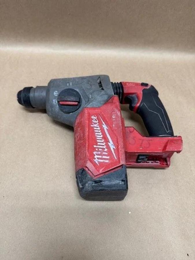 Used Milwaukee 2912-22DE Rotary Hammer Kit, No Battery or Charger