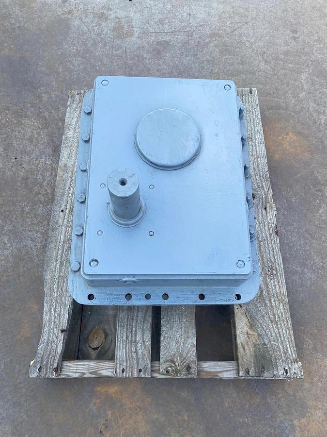 Used Falk 4307J 25C Enclosed QuaDrive Gear Drive, Ratio 25:1