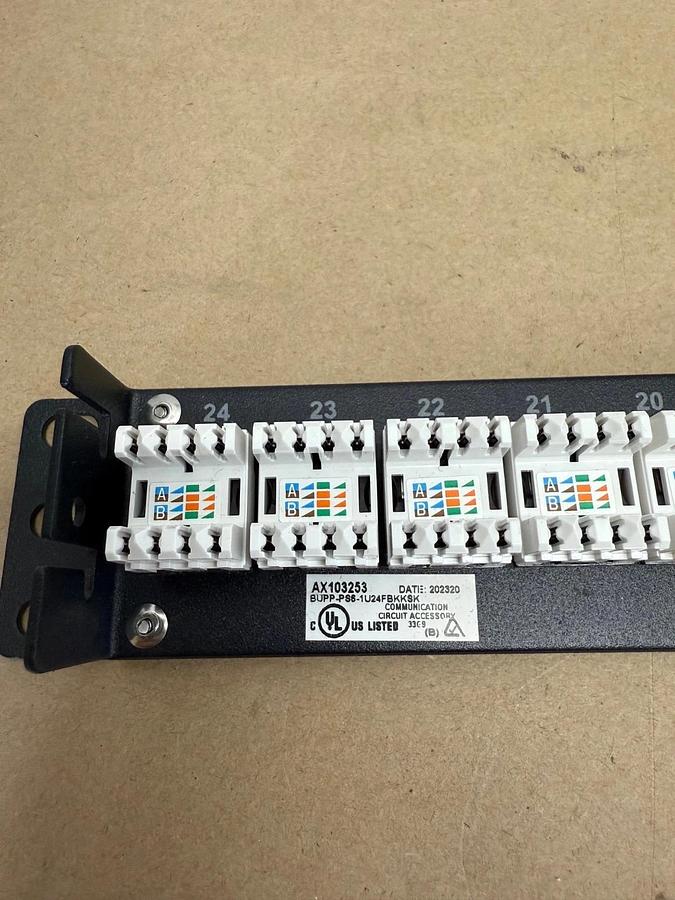 Used Belsen AX103253, 24 Port Patch Panel *NEW*