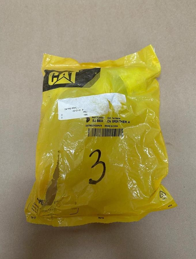 CAT 8J-5604 Filler Breather *NEW* Qty 3