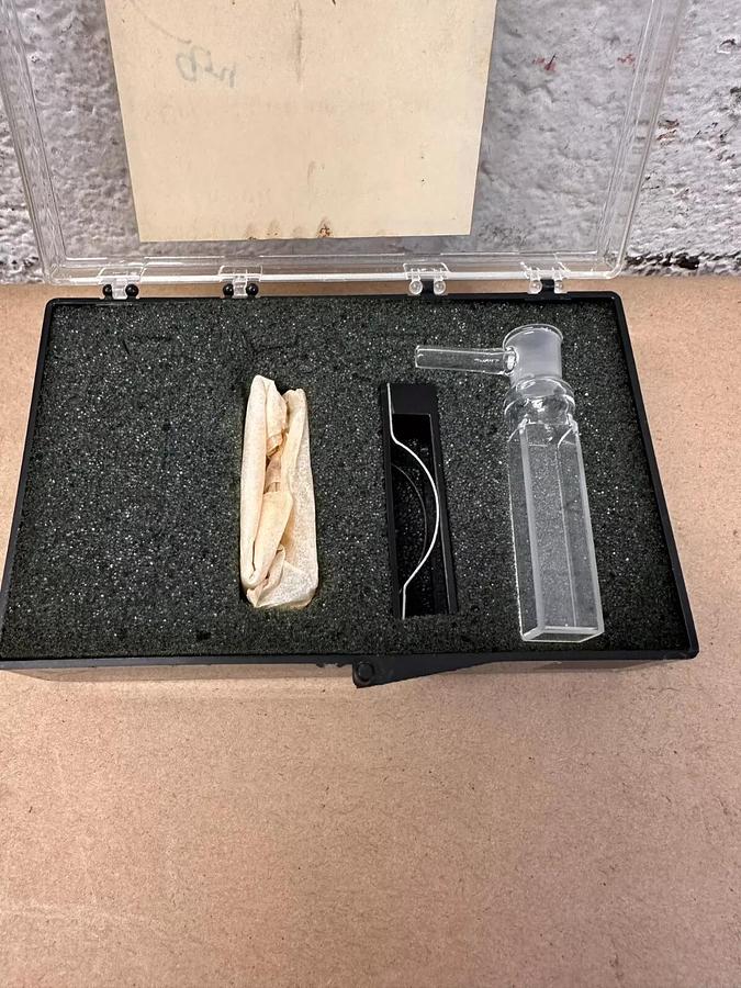 Used Uvonic Cuvettes - Type 20C - UV Cuvette with Holder and Plates 0.1mm