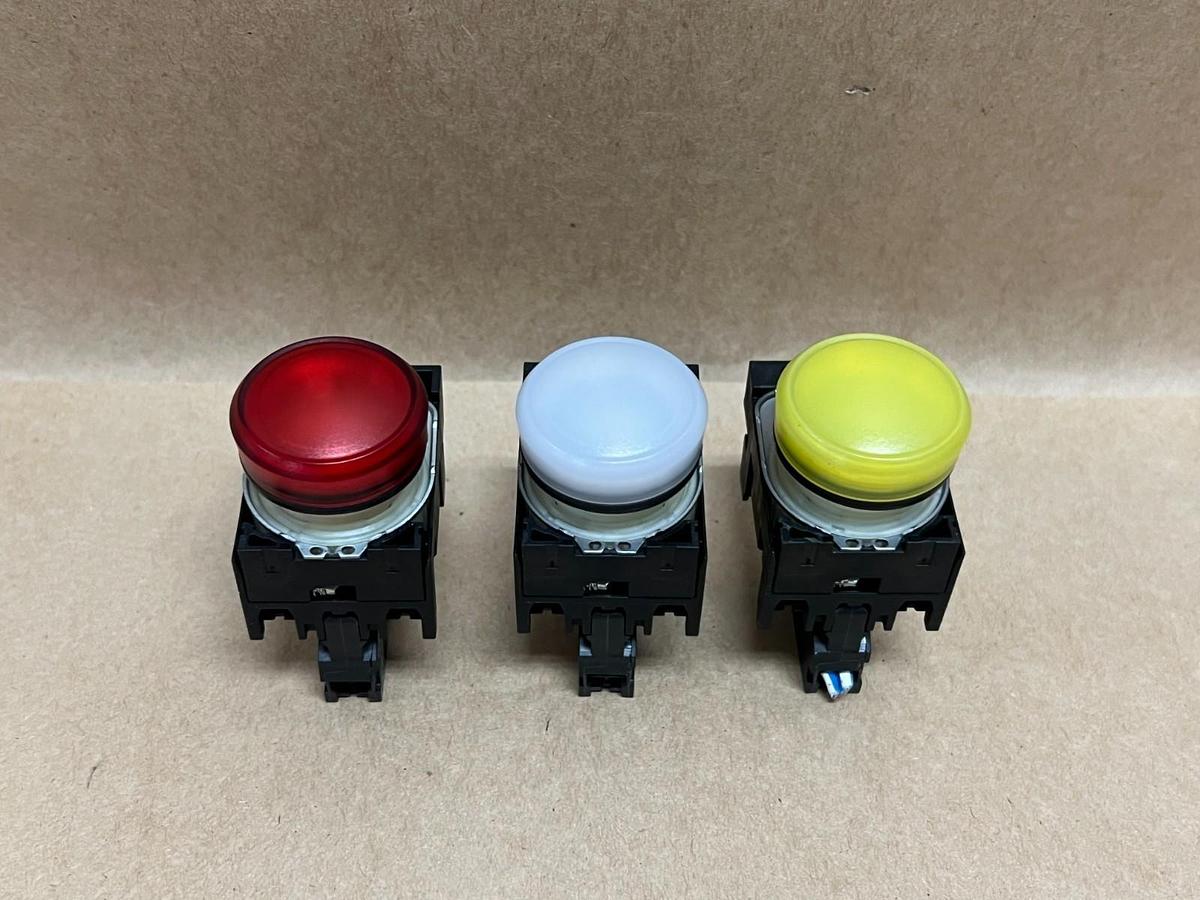 Used Siemens 3SU1401-1BB60-1AA0, 3SU1401-1BB30-1AA0 Red/White/Yellow Indicator Light