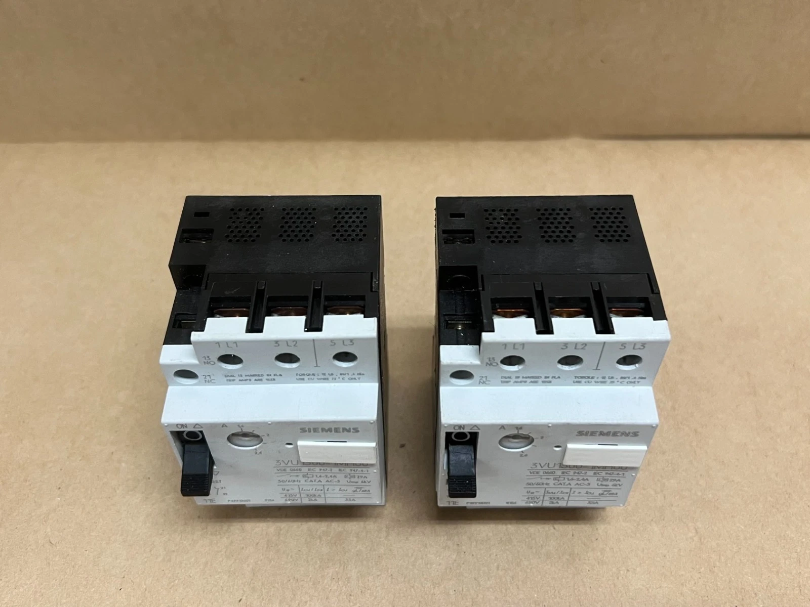 Used Siemens 3VU1300-1MH00 29A, 3P Motor Protection Circuit Breaker - Lot of 2