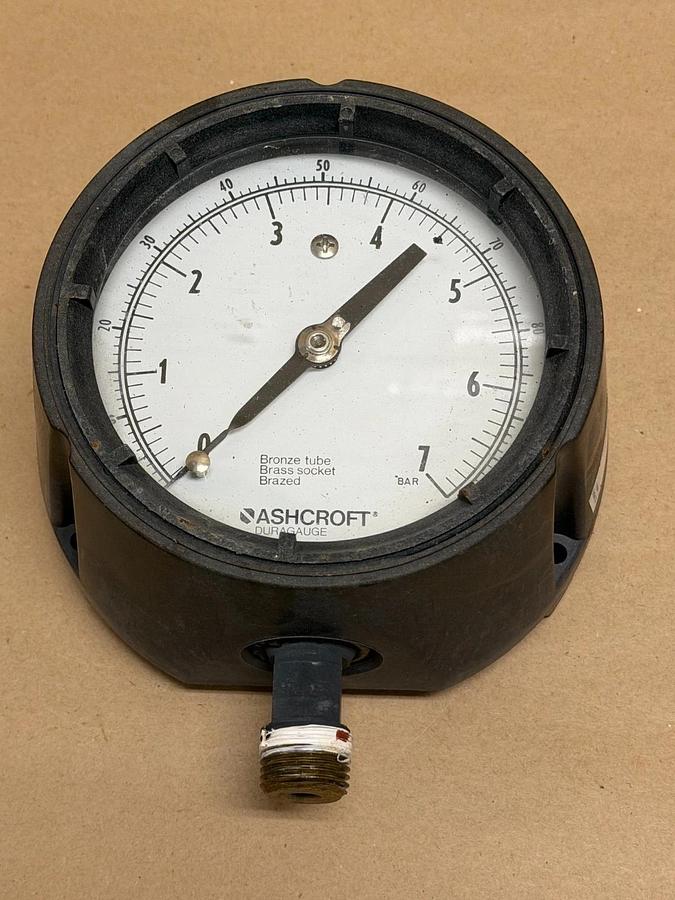 Used Ashcroft Q-8451 Duragauge 0-7 BAR Pressure Gauge