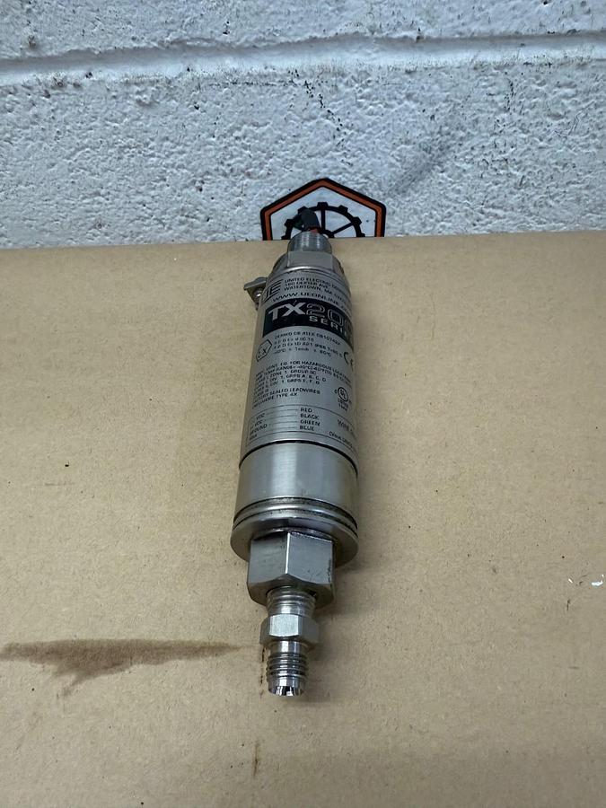 Used United Electric TX200B19S1T Pressure Transmitter, 0-30 PSI
