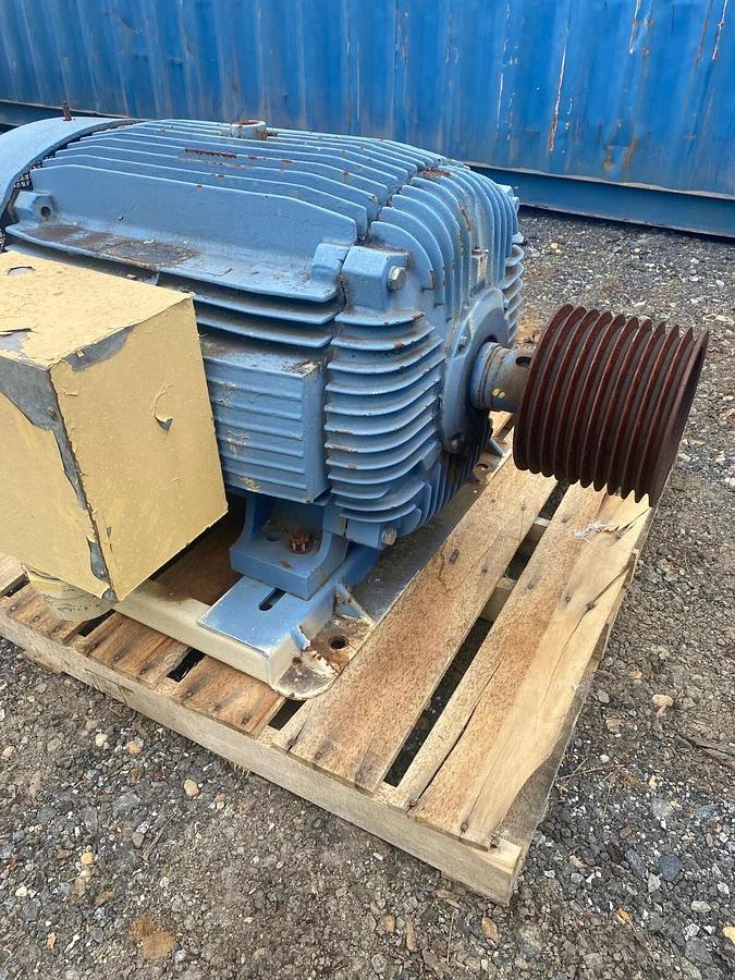 Used Weg IPE125-444T Motor, 125 HP, 1780 RPM, 460 Volt, 3 Phase
