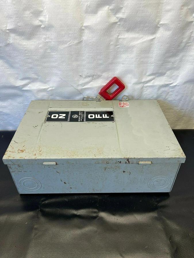 Used General Electric THN3362 MOD. 4 Heavy Duty Safety Switch, 60 Amp, 600VAC, 3-pole