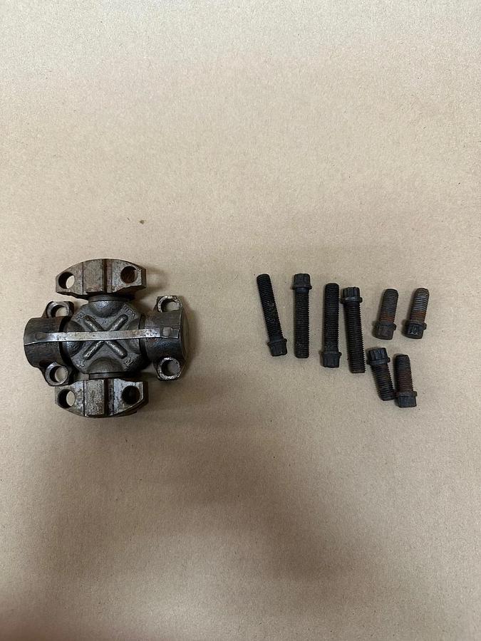 NEAPCO 1-2186 U-Joint