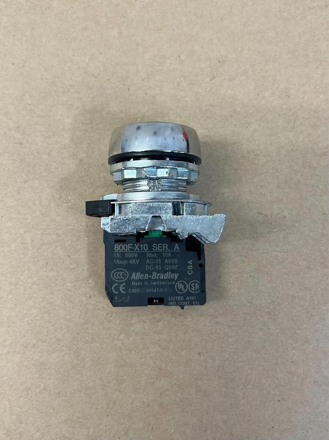 Used Allen Bradley 800F-X10 Series A Green Start Button