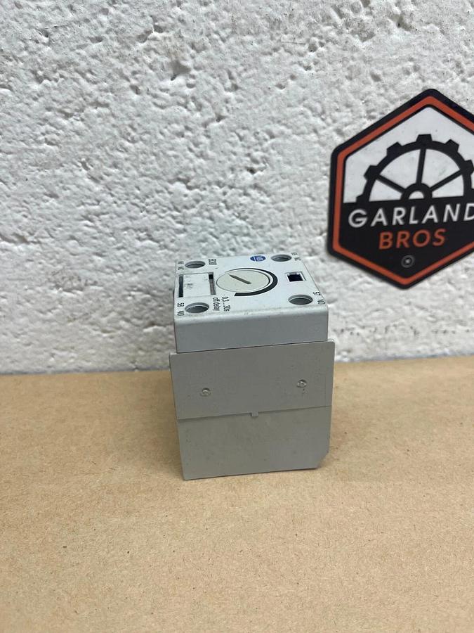 Used Allen-Bradley 100-FPT Pneumatic Timing Module, Series B, 10 A, 600 VAC