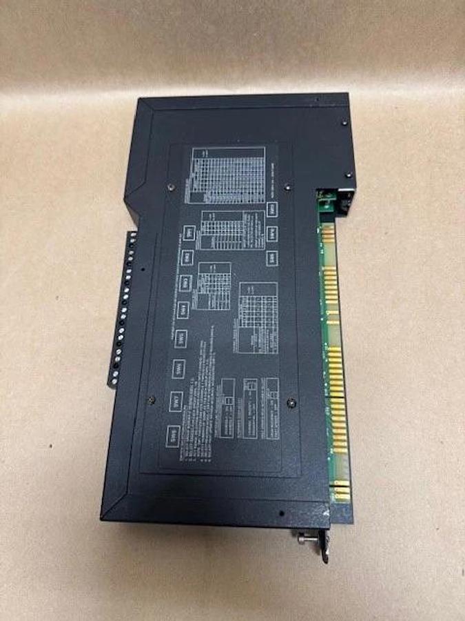 Used Square D TYPE RIM-126, Sy/Max, Class 8030 Isolated Input Module (Parts Only)