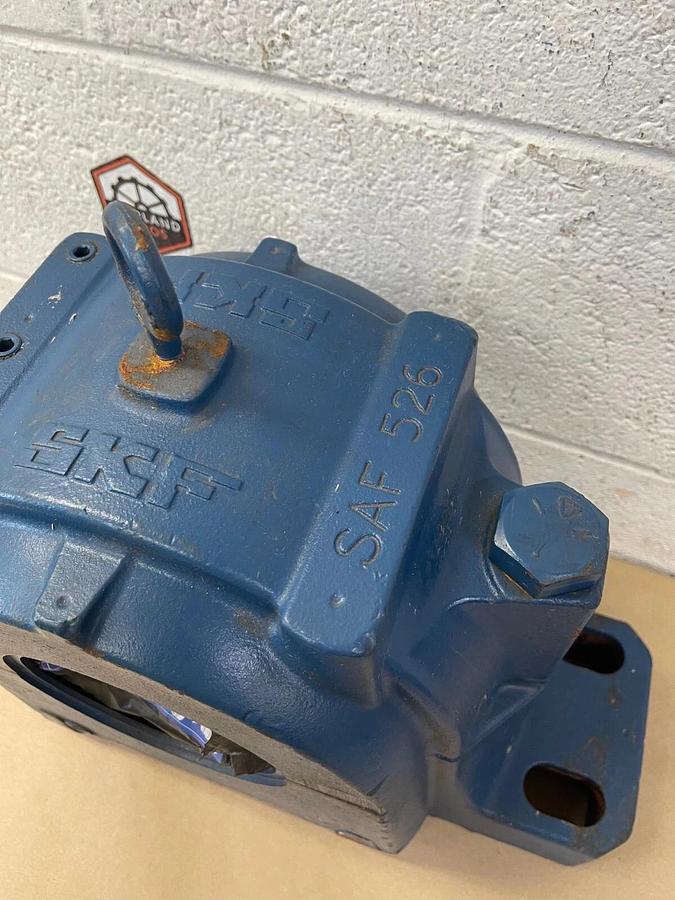 Used SKF SAF 526 Pillow Block Bearing Housing, 4 Bolt Base