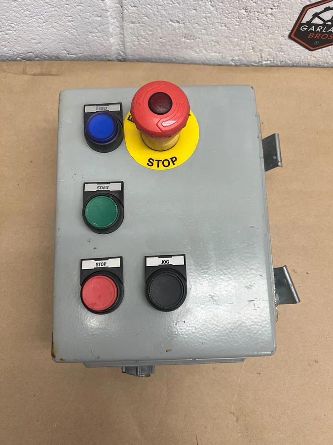 Used 8” x 6” Conduit Box, Emergency Stop, Jog, Reset, Start/Stop Buttons 3-1/2" Deep