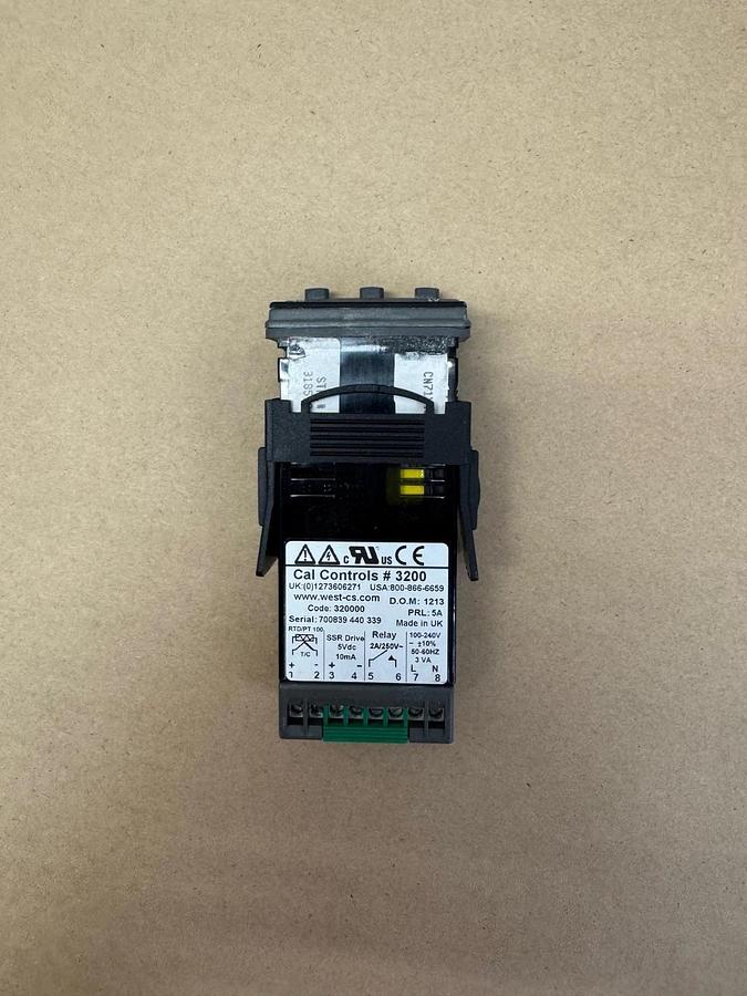Used Cal Controls CAL-3200 Digital Temperature Controller