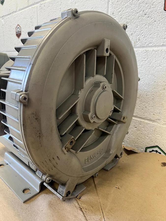 Used Siemens 2BH1 503-1AB29-Z ELMO-G Blower, 60Hz, 208V