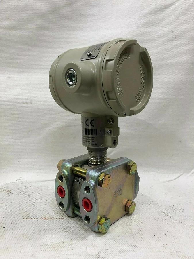 Used Honeywell STD120-A1H-00000-1C.MB.S2-B67P Differential Pressure Transmitter