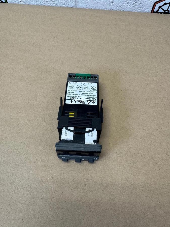 Used Cal Controls CAL-3200 Digital Temperature Controller
