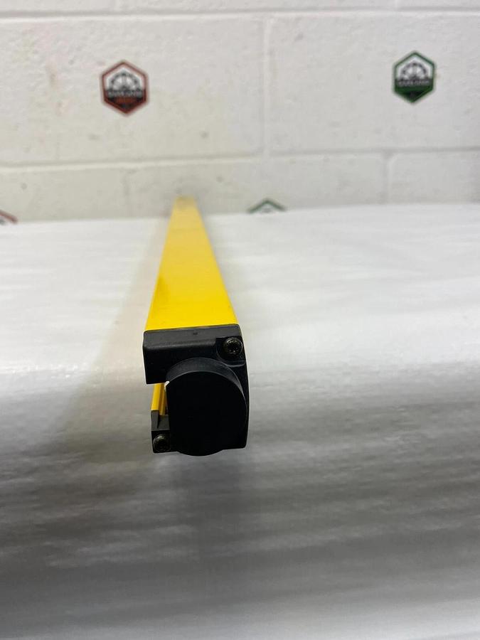 SICK CS20S-060103A11 C 2000 Safety Light Curtains