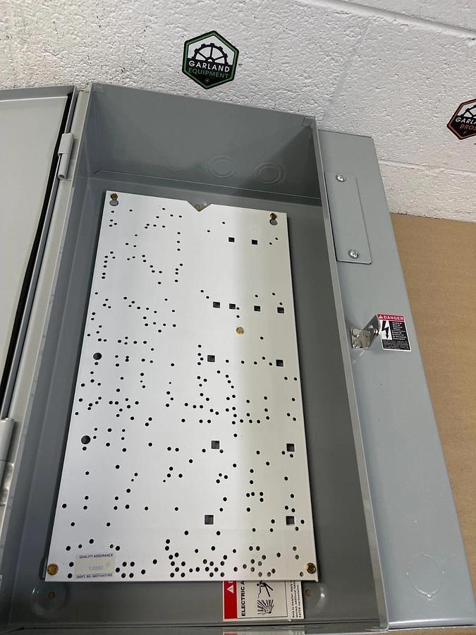 Used Eaton 39-43991-1 Enclosure, Type 1, Painted Steel