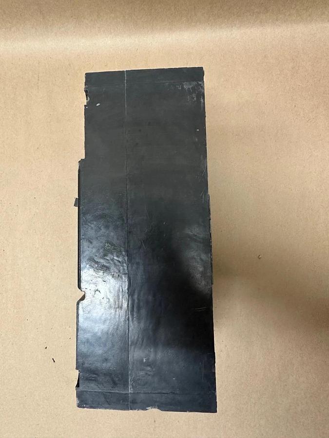 Used Westinghouse DA3400XZ 400A 3 Pole Circuit Breaker