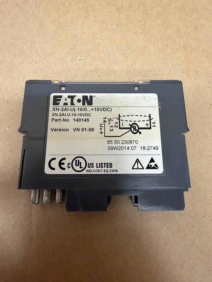 Used Eaton XN-2AI-U(-10/0…+10VDC) Output Module